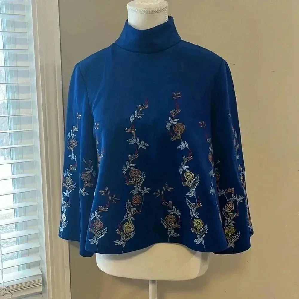 [XS]Zara  Women Faux Suede Floral Embroidered Cropped Blue Tutleneck Blouse
